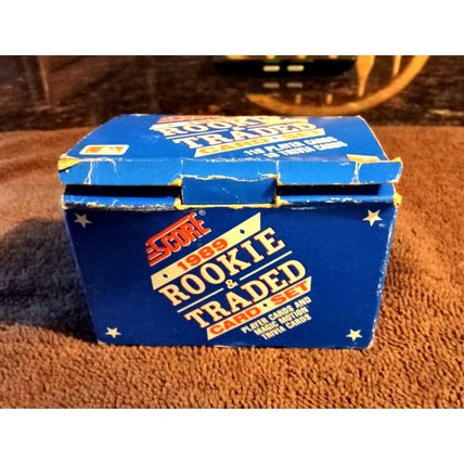 Score 1989 Baseball Cards open Box Rookie & Traded 110 Card Set No Trivia Cards