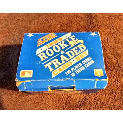 Score 1989 Baseball Cards open Box Rookie & Traded 110 Card Set No Trivia Cards