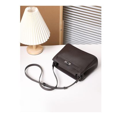 Women Retro Genuine Leather Handbag Brown