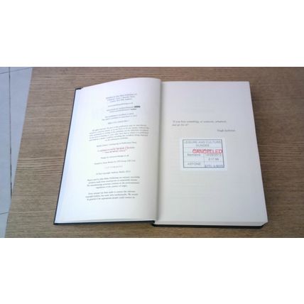 HUGH JACKMAN: THE BIOGRAPHY. Anthony Bunko (Ex-Library 1st Edn Hardback) 2010