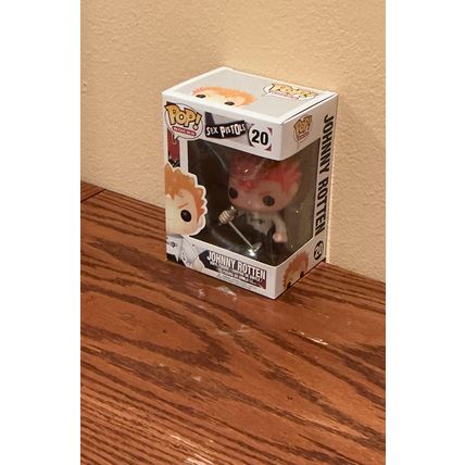 Funko Pop! Rocks: Sex Pistols - Johnny Rotten #20 Figure (Box & Protector)
