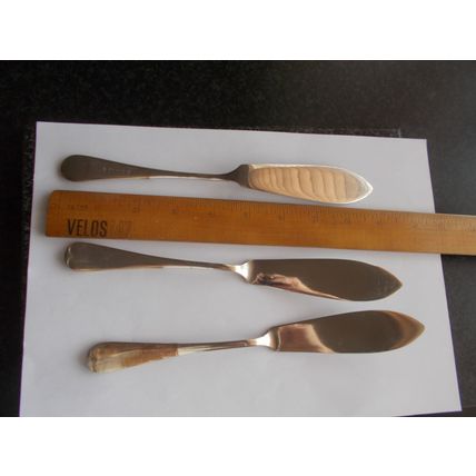 KNIFES FISH X 3 W H @S (08/05) FREE POSTAGE