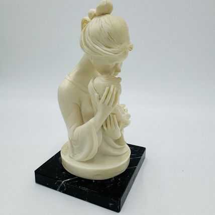 A. Santini Mother & Child Alabaster Sculpture Classic Figurine 7.5” Italy Vtg