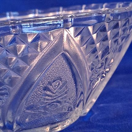 FIRNA Indonesia GLASS BOWL Candy Dish Nut Box Hearts Roses 7"