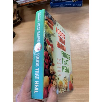 2001 "FOODS THAT HARM FOODS THAT HEAL" READERS DIGEST 1.4kg HARDBACK BOOK (P7)