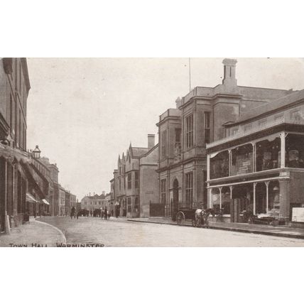 Town Hall Warminster Wiltshire Postcard (WL77955)