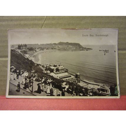 SOUTH BAY, SCARBOROUGH, YORKSHIRE unused antique postcard RP by Valentine =