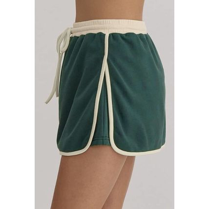 Evergreen Color Contrast Loose Pullover and Lace-up Waist Skort Set