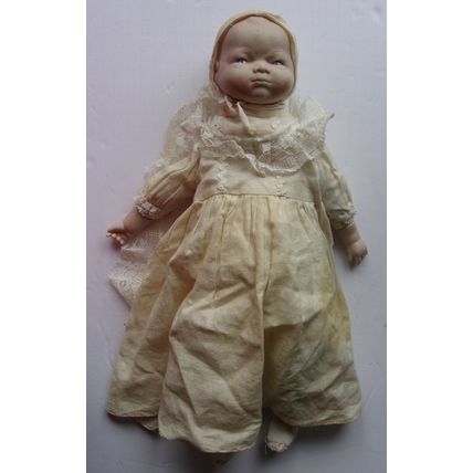 VINTAGE / ANTIQUE DOLL 1920s