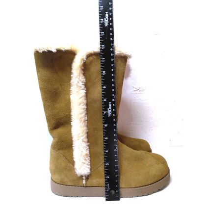 NWT Universal Thread Natural Suede Fur Boots Size 8 Ladies Fall Winter