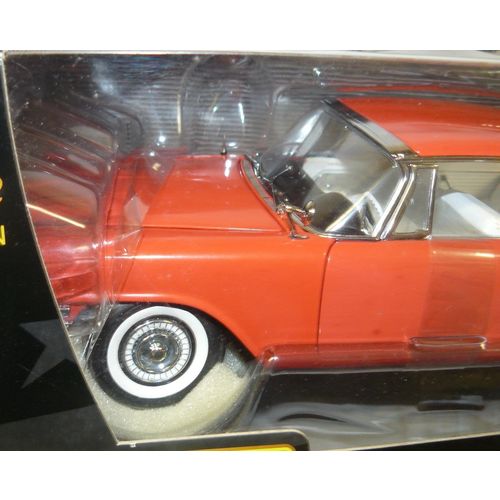 1/18 red 1957 Chrysler 300