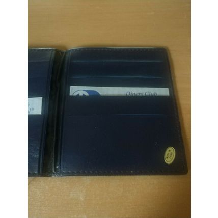 Montclair Cigarettes Blue Vinyl/leather like 8 Pocket Wallet