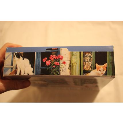 CATS IN THE WINDOW 300 PIECE PUZZLE SEALED IVORY CATS