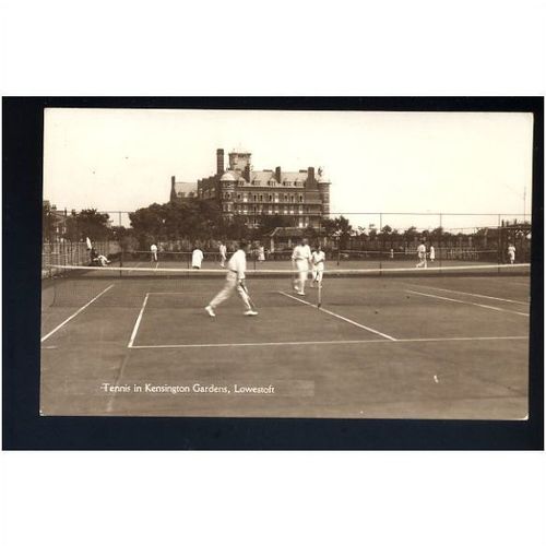 Suffolk LOWESTOFT Kensington Gardens Tennis Postcard