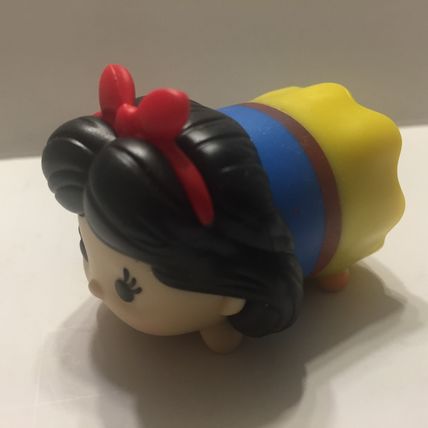 New Disney Vinyl Tsum Tsum Figures - Large Snow White
