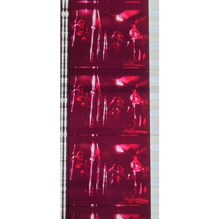 ALICE COOPER. Pk MTP - B033g . 1 STRIP OF 5 - 35MM FILM CELLS.