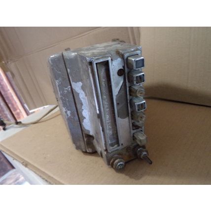 1940 - 48 Dodge Plymouth Model 800 Radio Mopar 41 42 43 44 45 46 47