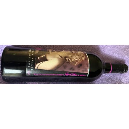 VINTAGE 1991 NAPA VALLEY MARILYN MONROE 750ml BOTTLE OF Marilyn Merlot