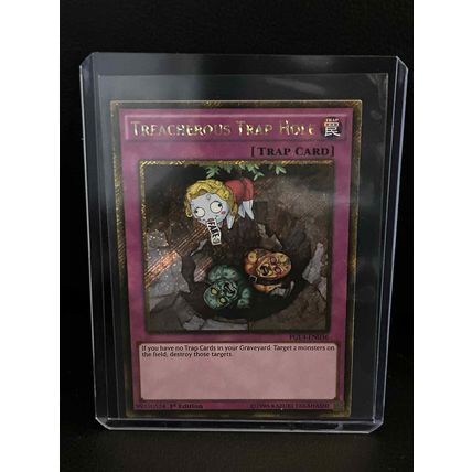 Treacherous Trap Hole - PGL3-EN036 - Gold Secret Rare - 1st Edition Premium Gold