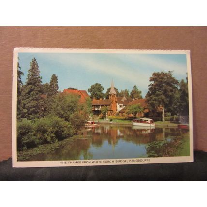 RIVER THAMES FROM WHITCHURCH BRIDGE PANGBOURNE BERKSHIRE used postcard 1975 pm =