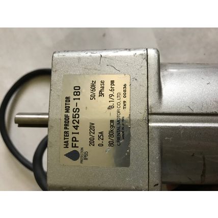 ORIENTAL MOTOR FPI425S-180 Water Proof Motor FPI425S 180,200/220V,0.25A,EP