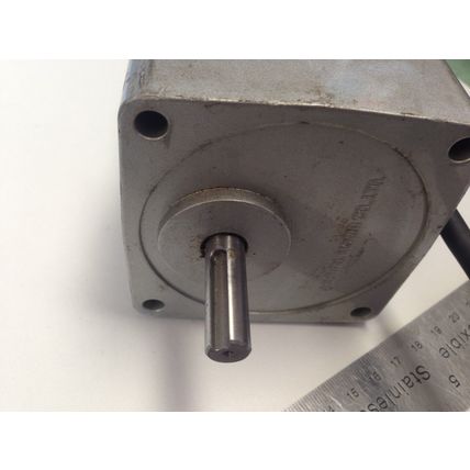 ORIENTAL MOTOR FPI425S-180 Water Proof Motor FPI425S 180,200/220V,0.25A,EP