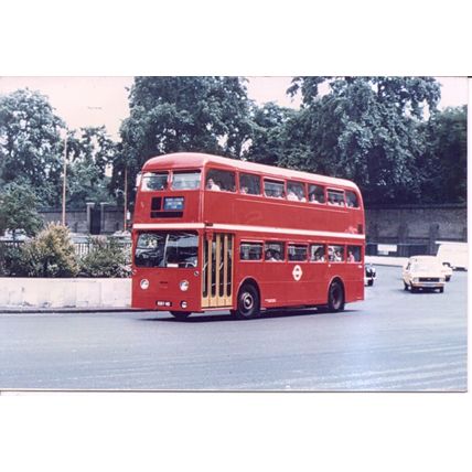 Colour Photograph of London Transport - KGY 4D