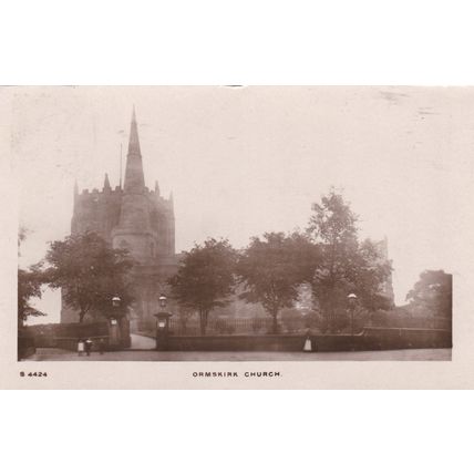E349 ORMSKIRK CHURCH
