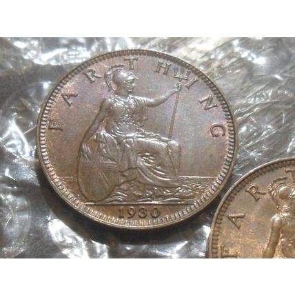 2 x 1930 George V farthing.