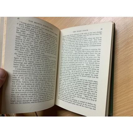 1917 THOMAS HUGHES "TOM BROWN'S SCHOOL DAYS" ILLUSTRATED HARDBACK BOOK (P3)