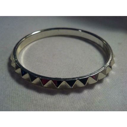 Gold Plastic Pyramid Bracelet Knobby Light Weight Bangle Bracelet 2-3/4"