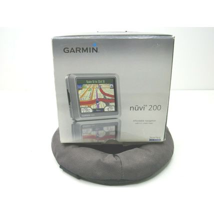 Garmin nüvi 200 GPS Navigation Car Charger Dash Mount Travel Case BUNDLE WORKS