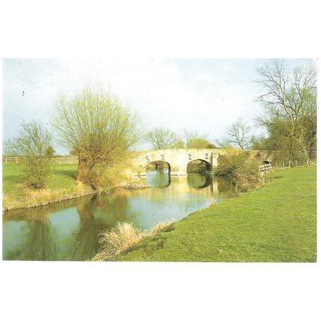 Ickford, Buckinghamshire - River Thames, bridge - local postcard c.1980s