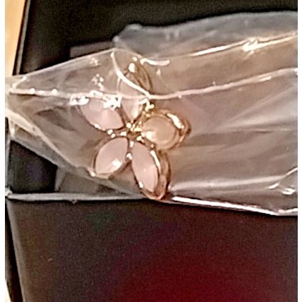 Avon Garden Party Open Cuff Bracelet Ouvert Bangle Gold Tone Floral Cuff Style