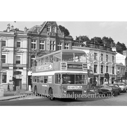 Torquay Victoria Parade 1976, Ford Cortina & Bus, Royal Hotel, Large Photo