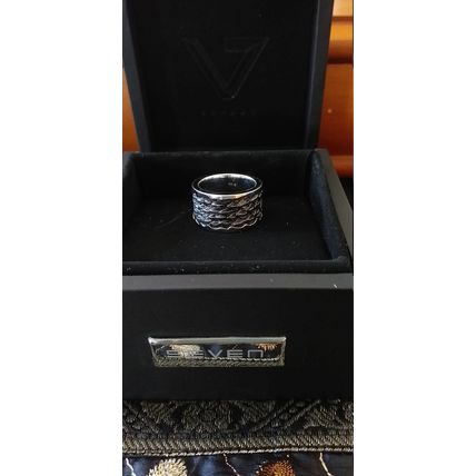 Seven London V Sterling&Oxidised Men’s Band Ring Size UK P 1/2, US 8- 16.1 Grams