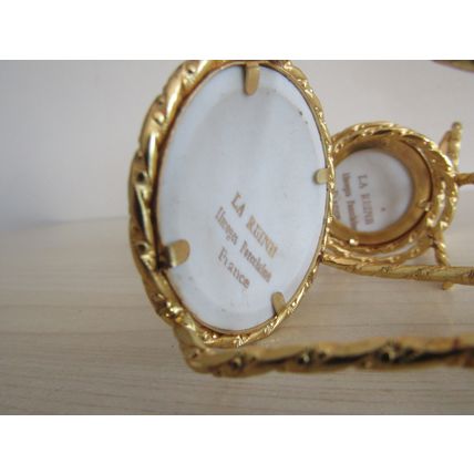 VINTAGE LIMOGES GOLD PLATED DOLLS HOUSE FURNITURE METAL & PORCELAIN