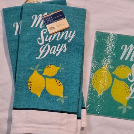 MADE FOR SUNNY DAYS Kitchen TOWELS & Glass CUTTING BOARD NEW Home Collection