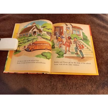 Wonder Book Let's Go To School By Annette Edwards 1954 Great Shape