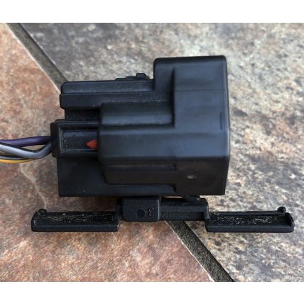 Volvo 8620959 8602960 Headlight Wiper Motor Wiring Pigtail