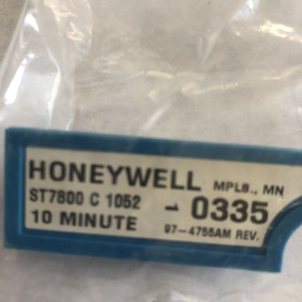 HONEYWELL ST7800C1052,10 MINUTE Purge Timer BURNER,ED