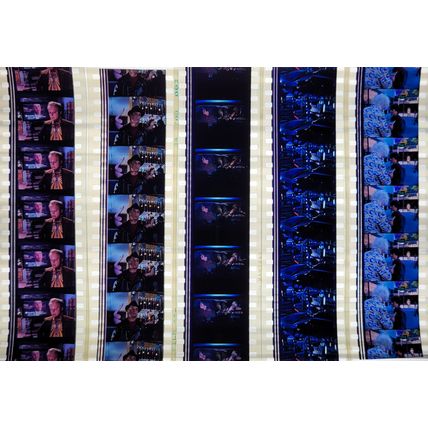 Back to the Future 2. Pk MULTI AKF - A015o . - 5 STRIPS OF 5 - 35MM FILM CELLS