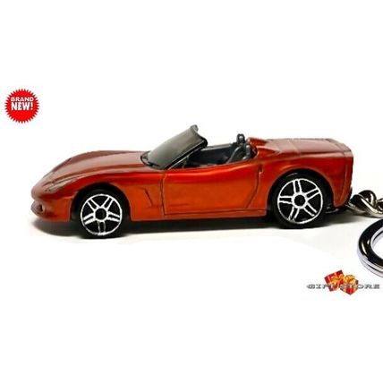 CUSTOM KEYCHAIN ORANGE CHEVY CORVETTE C6 CONVERTIBLE ❤️GREAT GIFT❤️