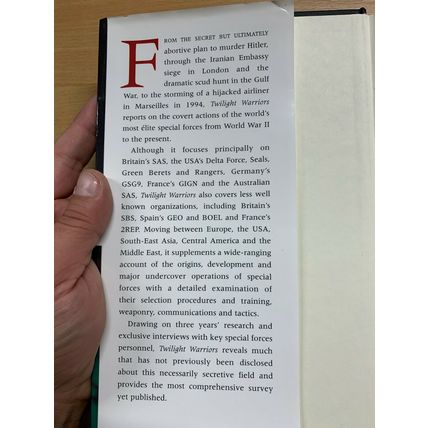 1995 "TWILIGHT WARRIORS" M.AROSTEGUI INSIDE WORLDS SPECIAL FORCES H/B BOOK (P4)