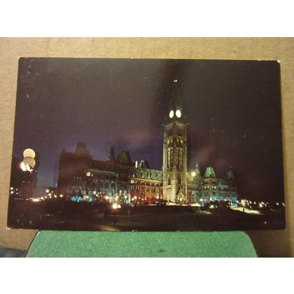 CANADIAN HOUSES OF PARLIAMENT, OTTAWA, CANADA unused vintage postcard P27495 =