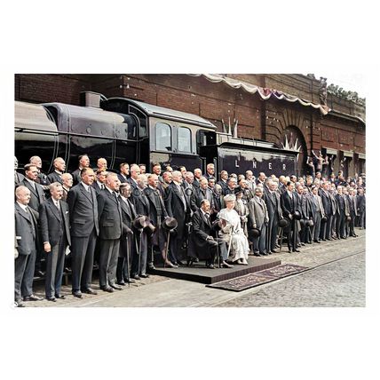 ptc1841 - Durham - George V & Queen Mary at LNER Ceremony, Darlington, print 6x4