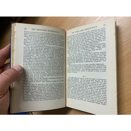 ANTIQUE H G WELLS "THE RESEARCH MAGNIFICENT" FICTION SMALL HARDBACK BOOK (P3)
