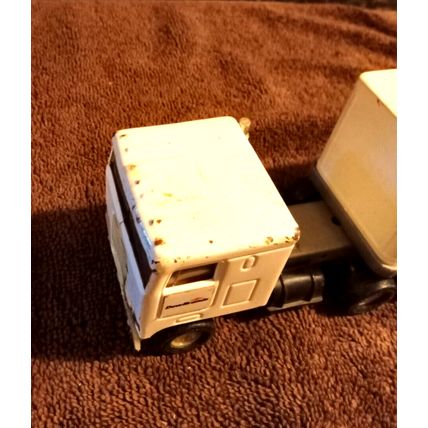 Vintage ERTL Kenworth Semi Tractor Trailer # 200 Dow Brands 11 1/2" Long