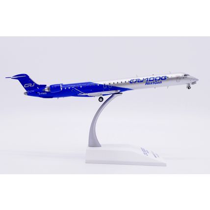 CRJ-1000ER HOUSE COLOUR NEXTGEN REG: C-FNXG - JC WINGS LH2512 1/200 - PRE ORDER