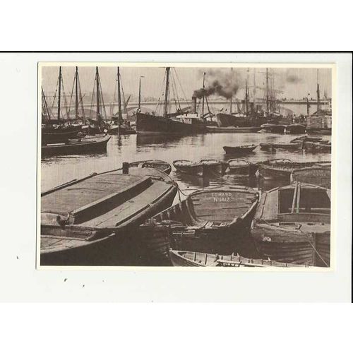LONDON Thames Postcard by Museum Of London (36 10T 1277WP)